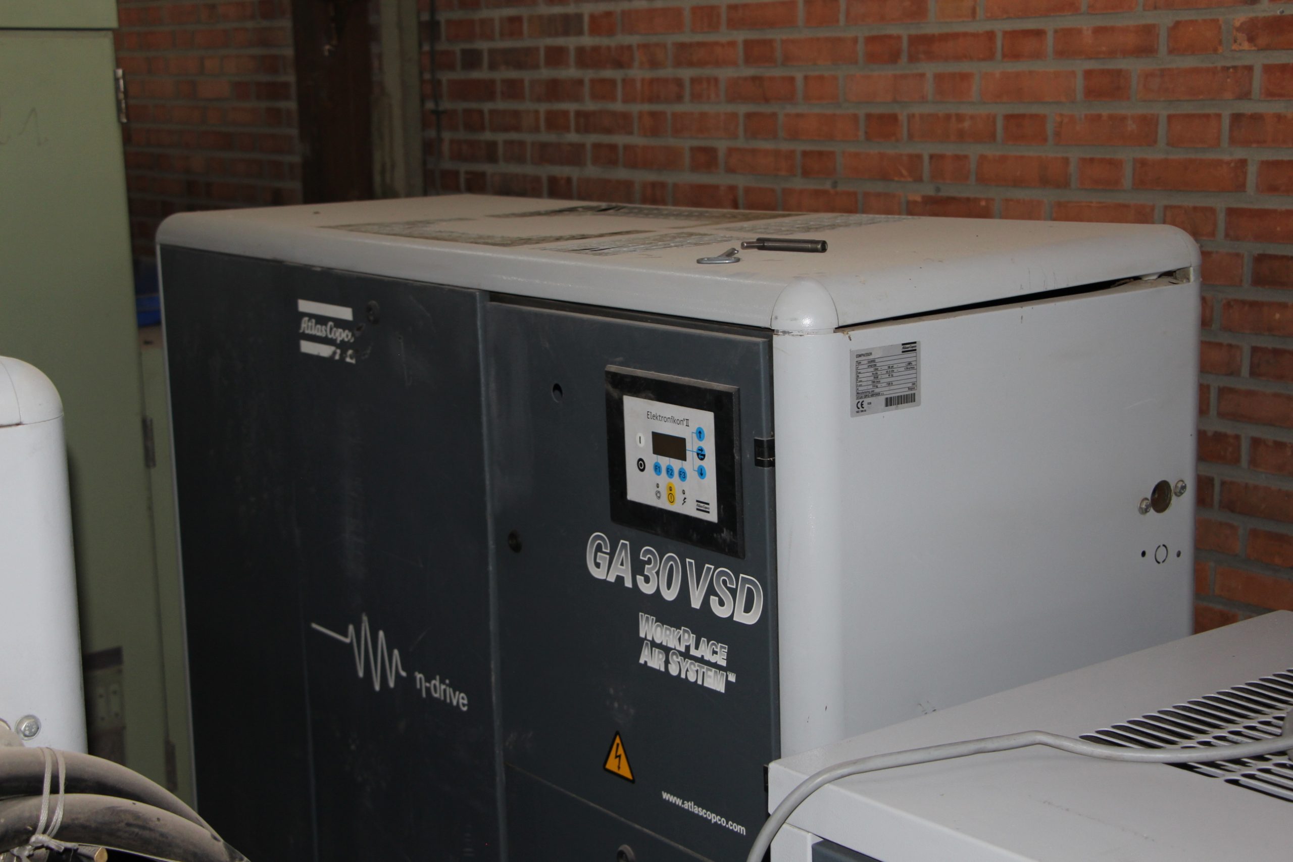 کمپرسور اسکرو اطلس کوپکو (GA30VSD)